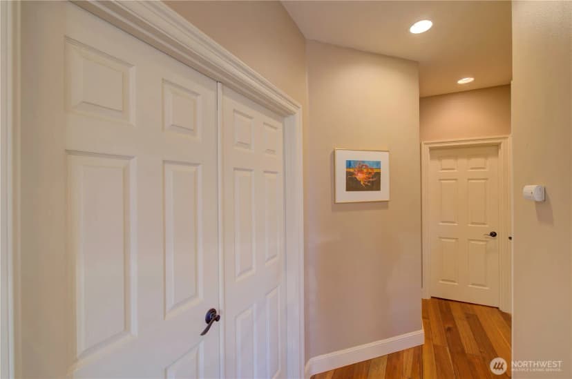Property photo for 138 28th Street Nw, Long Beach photo 14