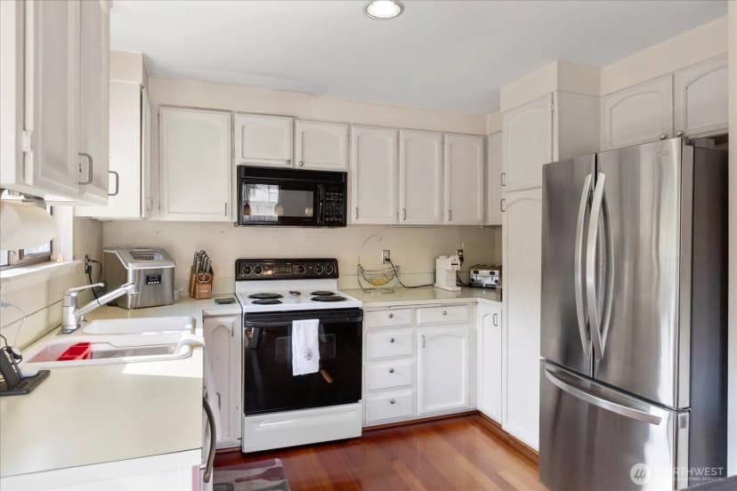 Property photo for 9100 Olympic View Drive, Edmonds photo 13