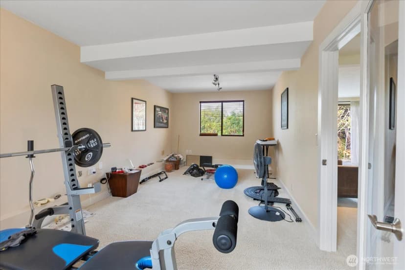 Property photo for 9100 Olympic View Drive, Edmonds photo 27