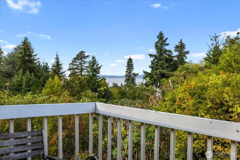Property photo for 9100 Olympic View Drive, Edmonds photo 30