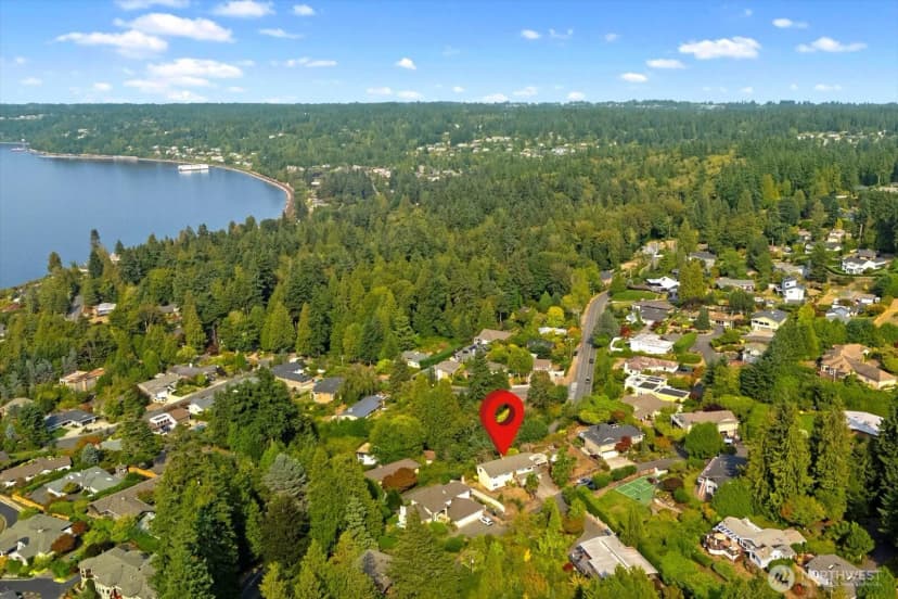 Property photo for 9100 Olympic View Drive, Edmonds photo 39