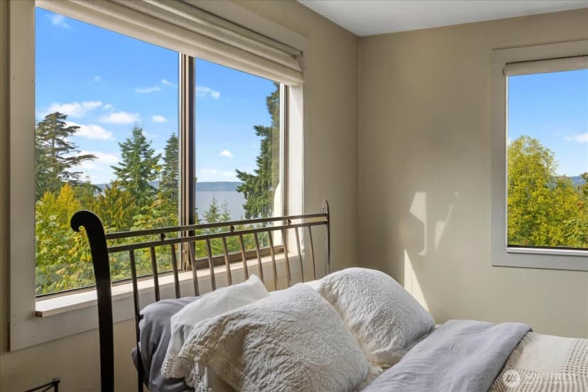 Property photo for 9100 Olympic View Drive, Edmonds photo 17