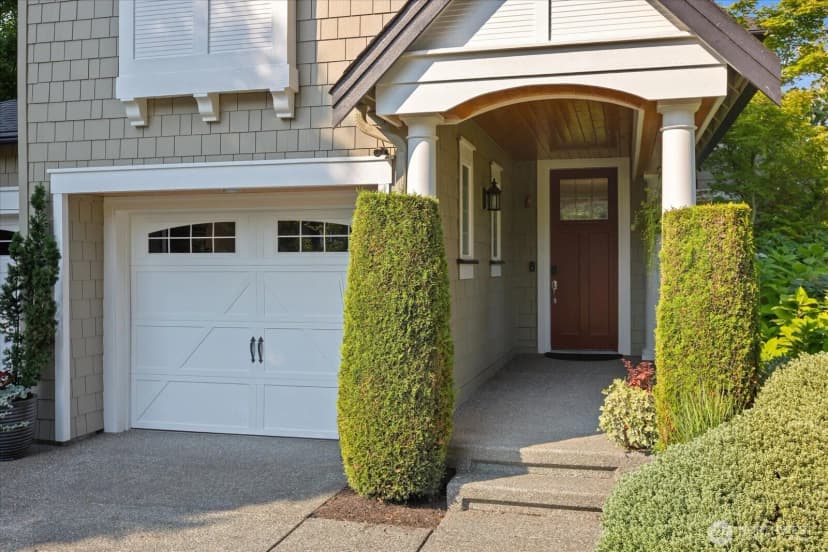 Property photo for 17128 Ne 120th, Redmond photo 3