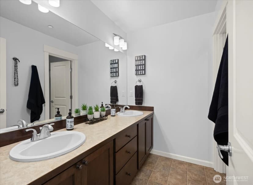 Property photo for 17128 Ne 120th, Redmond photo 29