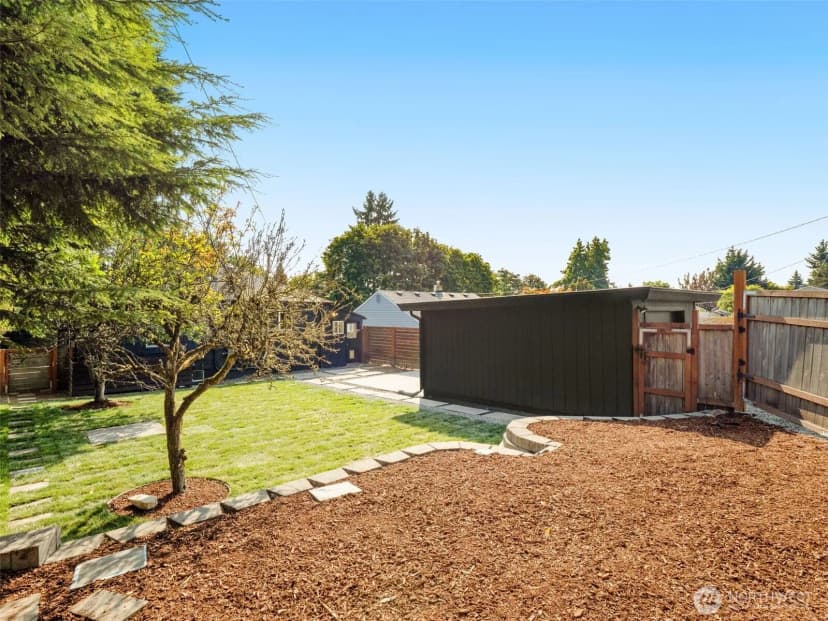 Property photo for 7927 27th Avenue Sw, Seattle photo 26