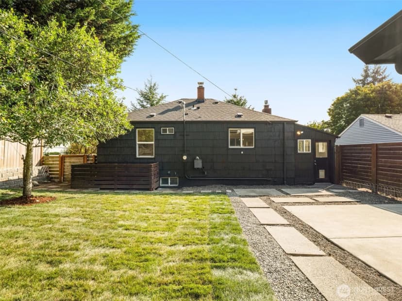 Property photo for 7927 27th Avenue Sw, Seattle photo 25