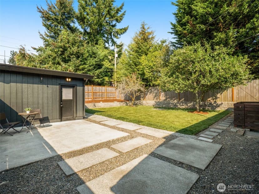 Property photo for 7927 27th Avenue Sw, Seattle photo 23