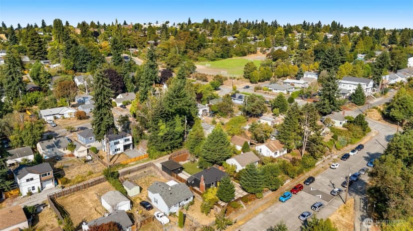 Property photo for 7927 27th Avenue Sw, Seattle photo 35