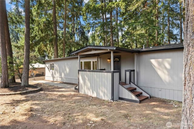Property photo for 9003 219th Street Ct E, Graham