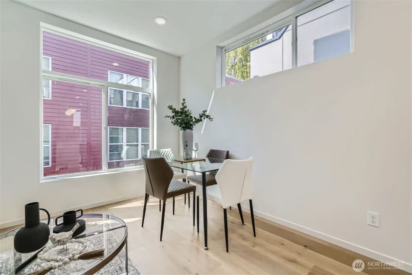 Property photo for 1108 33rd Avenue #b, Seattle photo 5