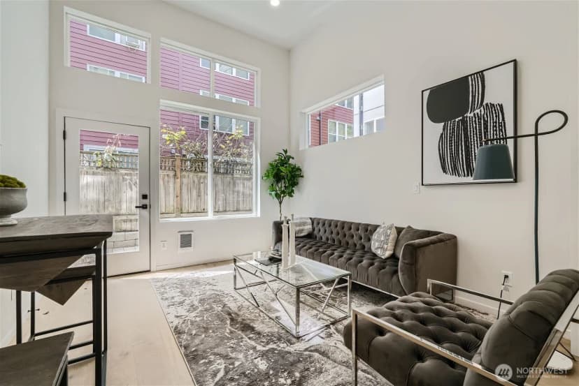 Property photo for 1108 33rd Avenue #b, Seattle photo 18
