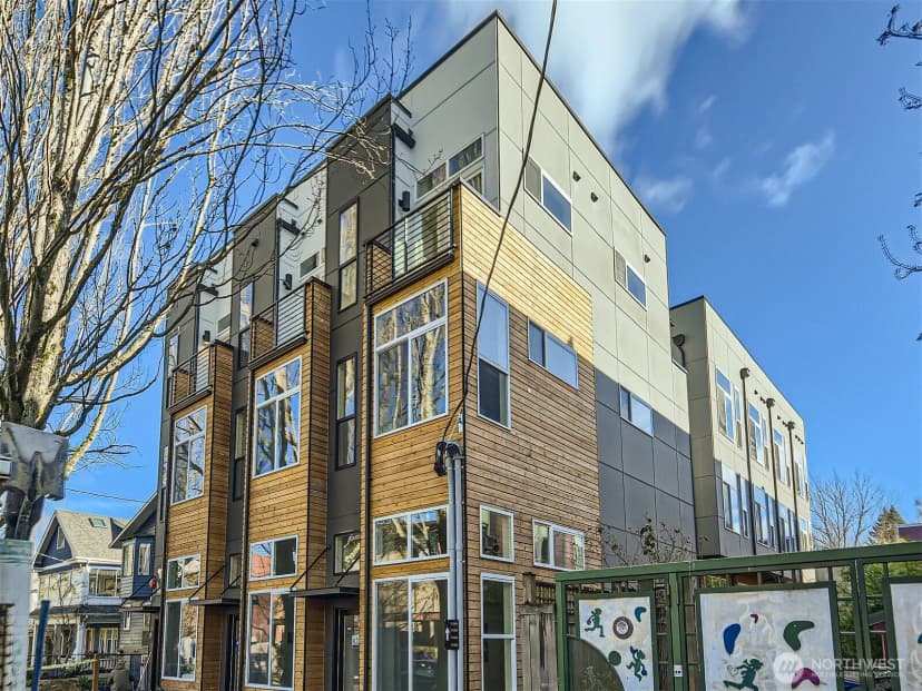 Property photo for 1108 33rd Avenue #b, Seattle photo 21