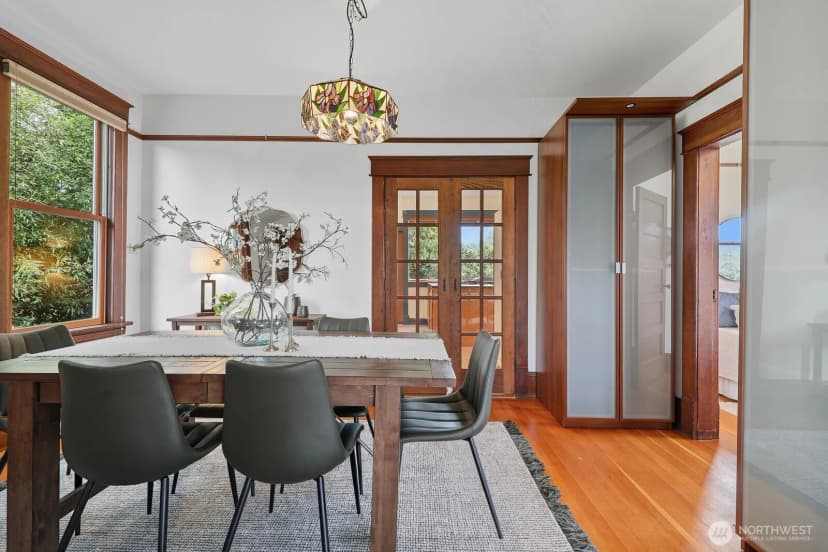 Property photo for 2030 S Ingersoll Place, Seattle photo 11