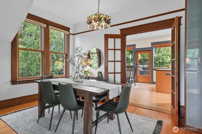 Property photo for 2030 S Ingersoll Place, Seattle photo 9