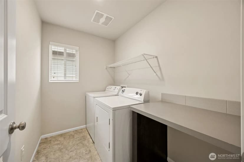 Property photo for 2826 Anna Street Ne, Lacey photo 17