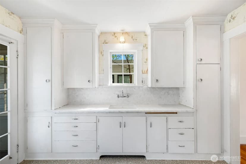 Property photo for 5412 Kensington Place N, Seattle photo 18