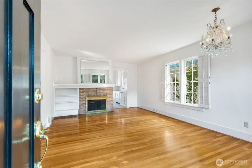 Property photo for 5412 Kensington Place N, Seattle photo 5