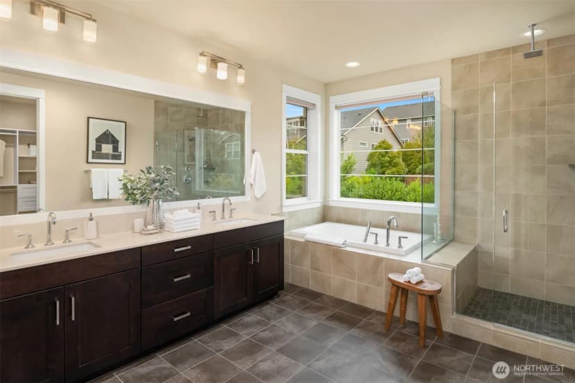 Property photo for 17449 Ne 122nd Street, Redmond photo 16