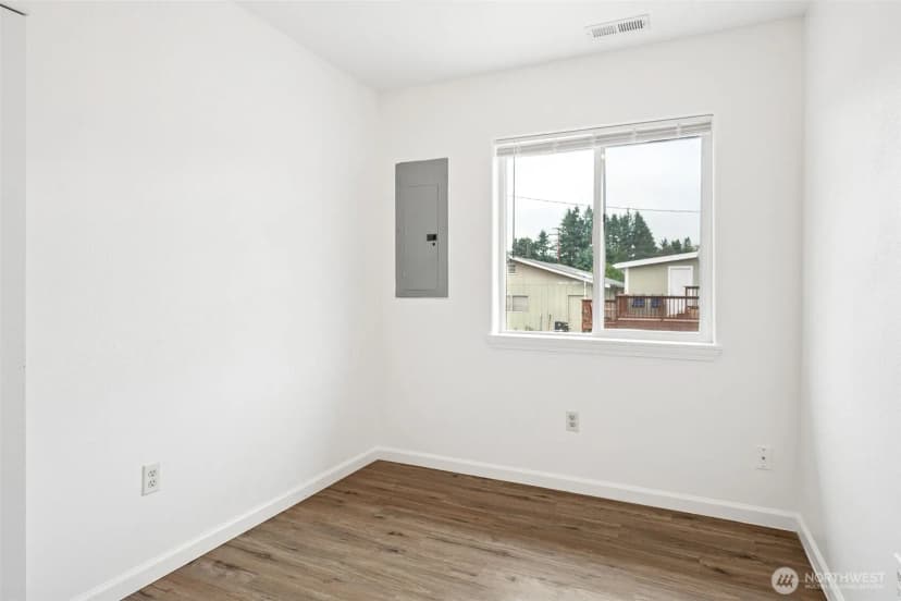 Property photo for 210 N Market Street, Bucoda photo 23