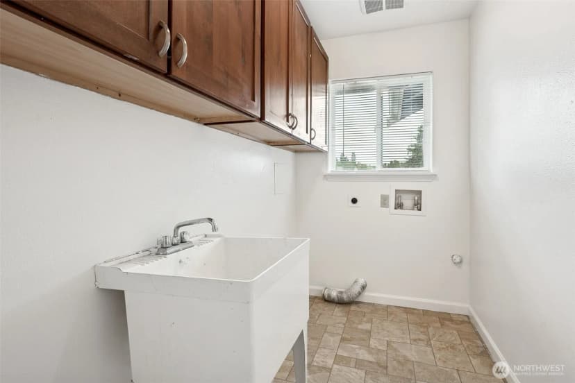 Property photo for 210 N Market Street, Bucoda photo 28
