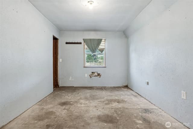 Property photo for 210 N Market Street, Bucoda photo 3