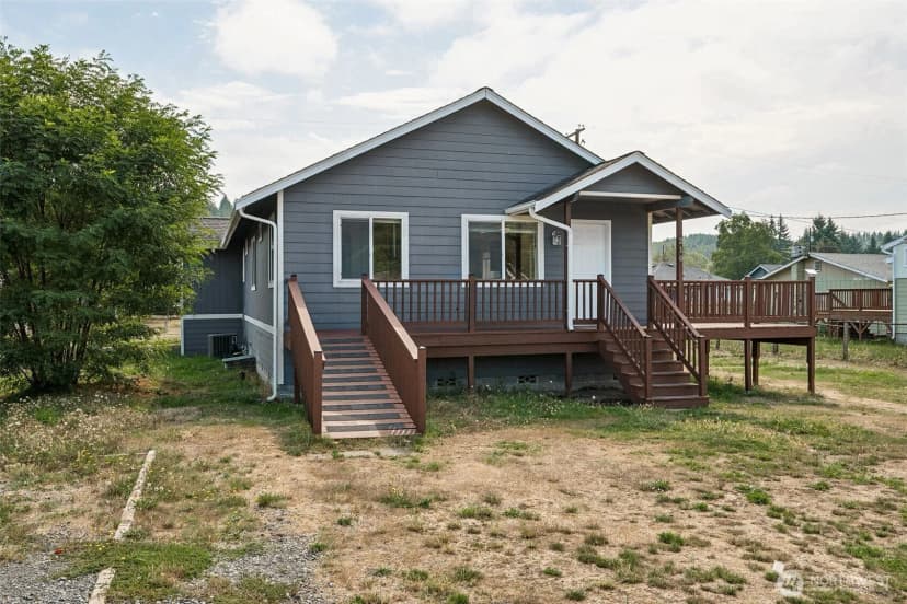 Property photo for 210 N Market Street, Bucoda photo 10