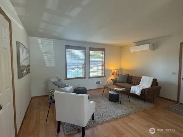 Property photo for 815 1st Avenue Ne, Napavine photo 6
