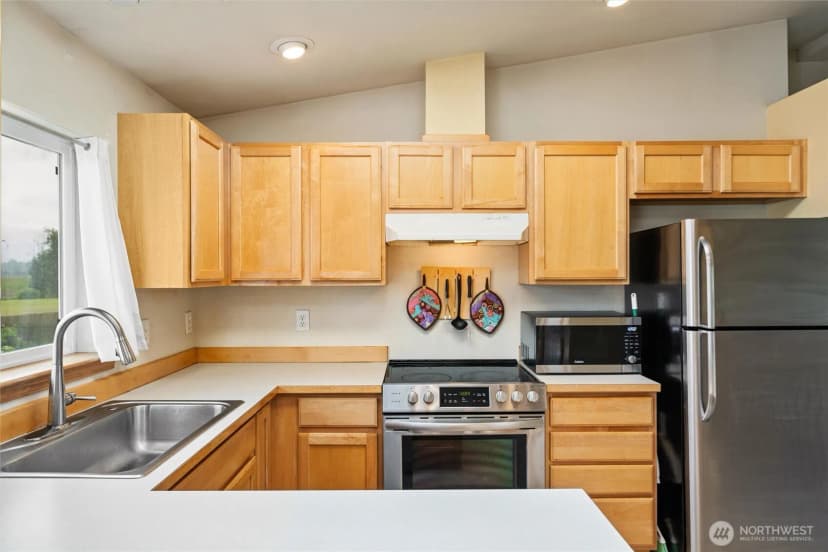 Property photo for 516 Allison Way, Nooksack photo 8