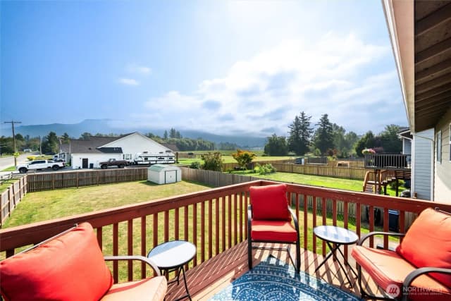 Property photo for 516 Allison Way, Nooksack photo 3