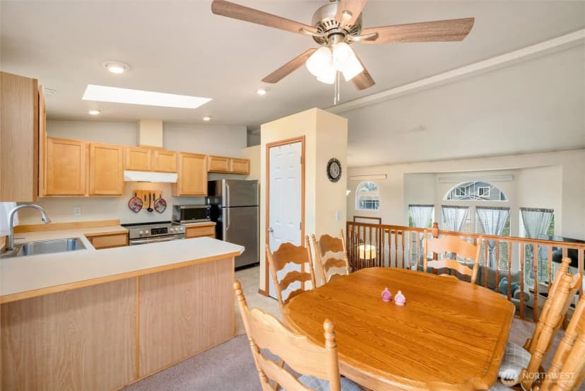 Property photo for 516 Allison Way, Nooksack photo 10