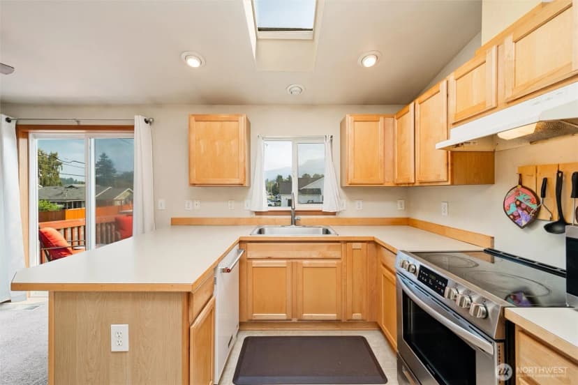 Property photo for 516 Allison Way, Nooksack photo 9