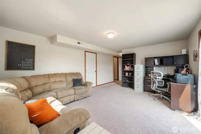 Property photo for 516 Allison Way, Nooksack photo 26
