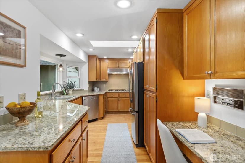 Property photo for 24012 102nd Place W, Shoreline photo 11