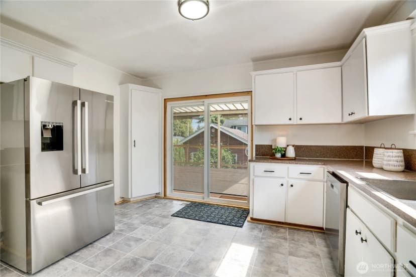 Property photo for 6451 E B Street, Tacoma photo 12