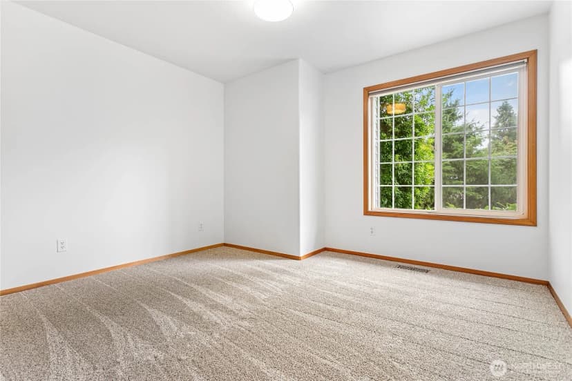 Property photo for 3907 Aaron Court, Bellingham photo 32