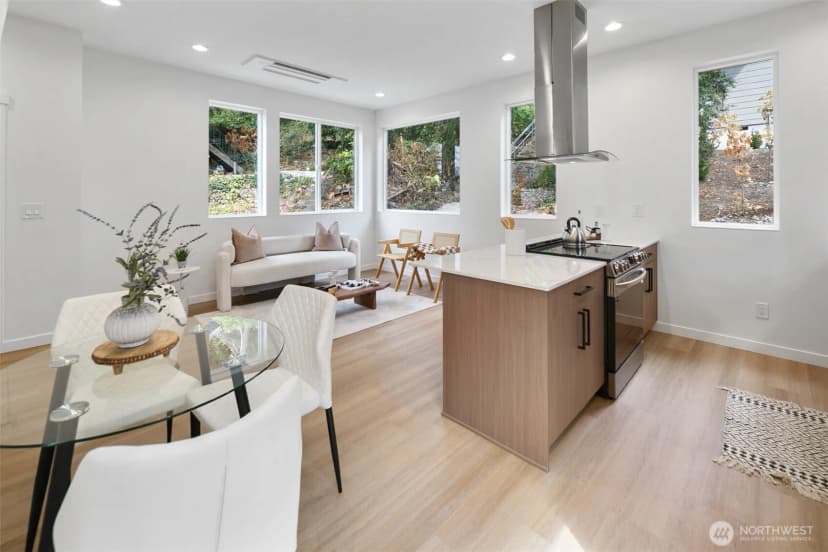 Property photo for 2809 S Grand Street, Seattle photo 5