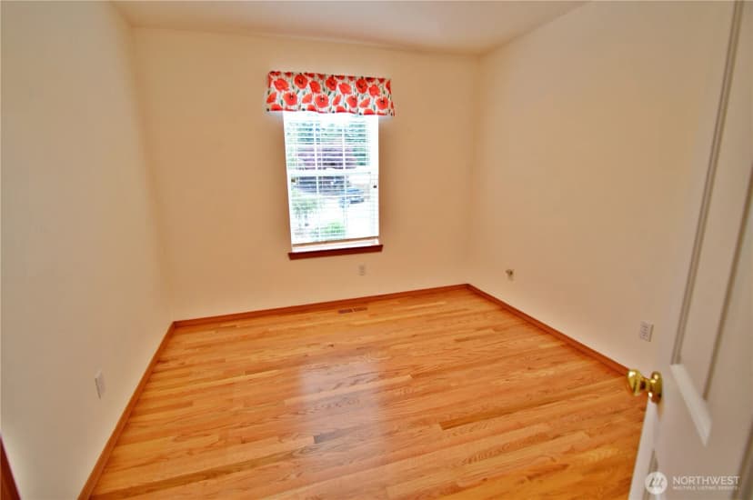 Property photo for 4701 116th Avenue E, Edgewood photo 16