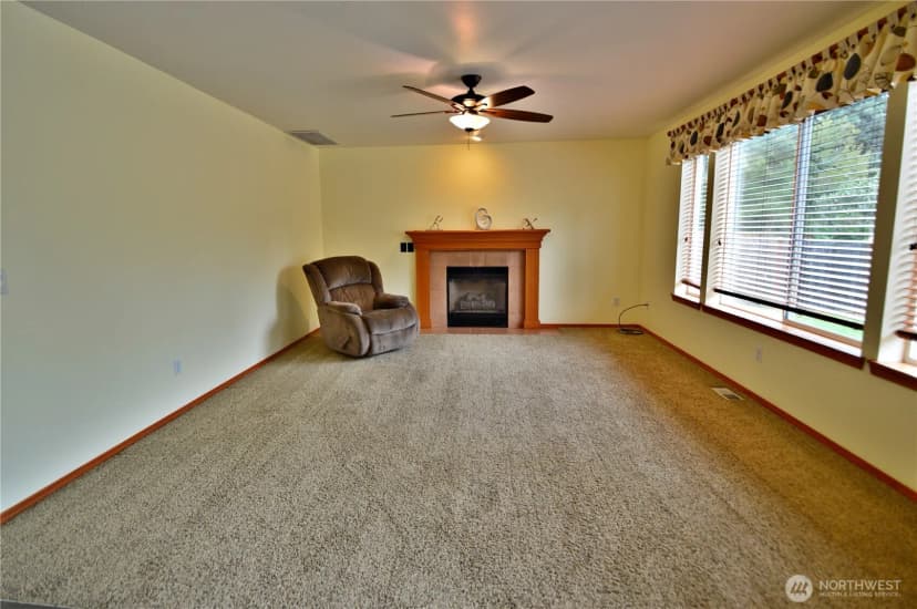 Property photo for 4701 116th Avenue E, Edgewood photo 14