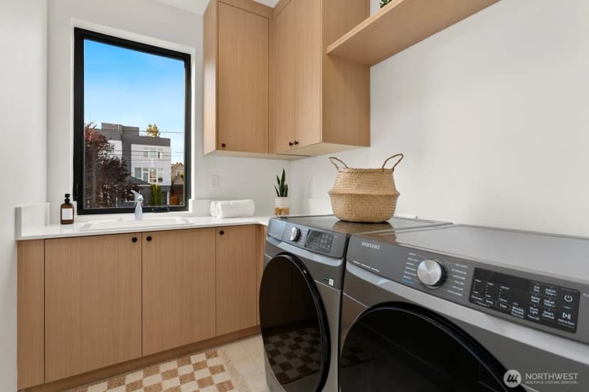 Property photo for 2037 Nw 61st Street #b, Seattle photo 19