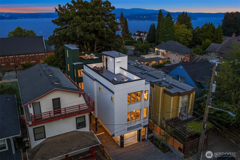 Property photo for 920 34th Avenue #a, Seattle photo 6