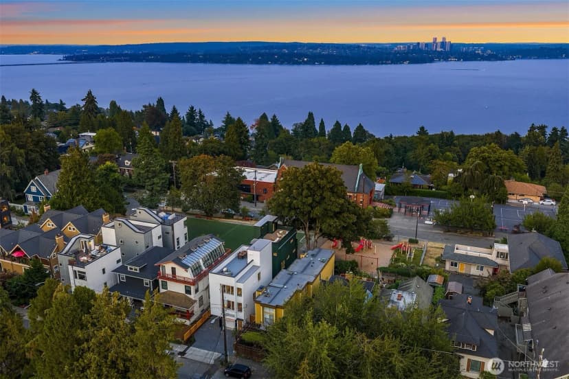Property photo for 920 34th Avenue #a, Seattle photo 36