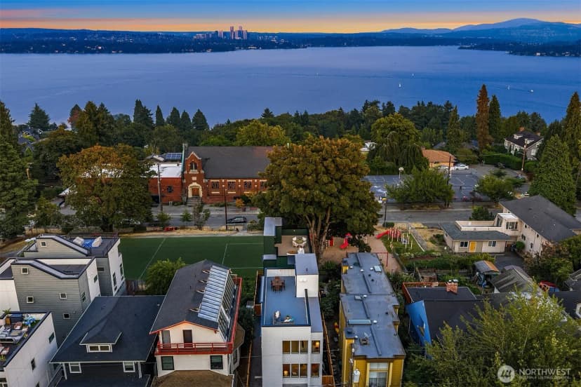 Property photo for 920 34th Avenue #a, Seattle photo 40