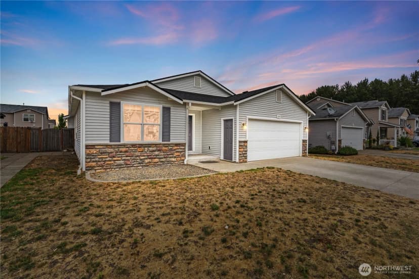 Property photo for 109 Weaver Street Ne, Orting photo 37