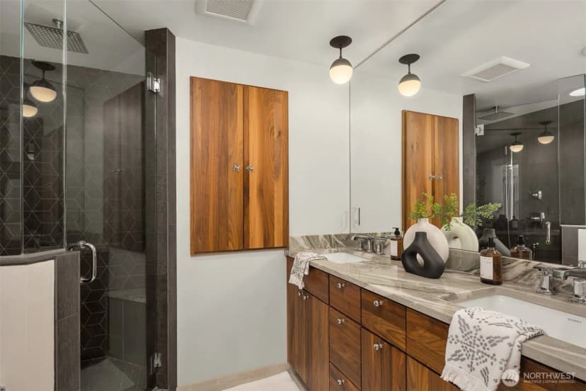 Property photo for 9214 21st Avenue Nw, Seattle photo 23