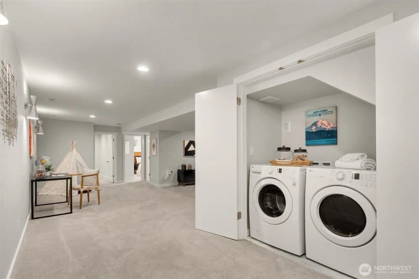 Property photo for 9214 21st Avenue Nw, Seattle photo 25