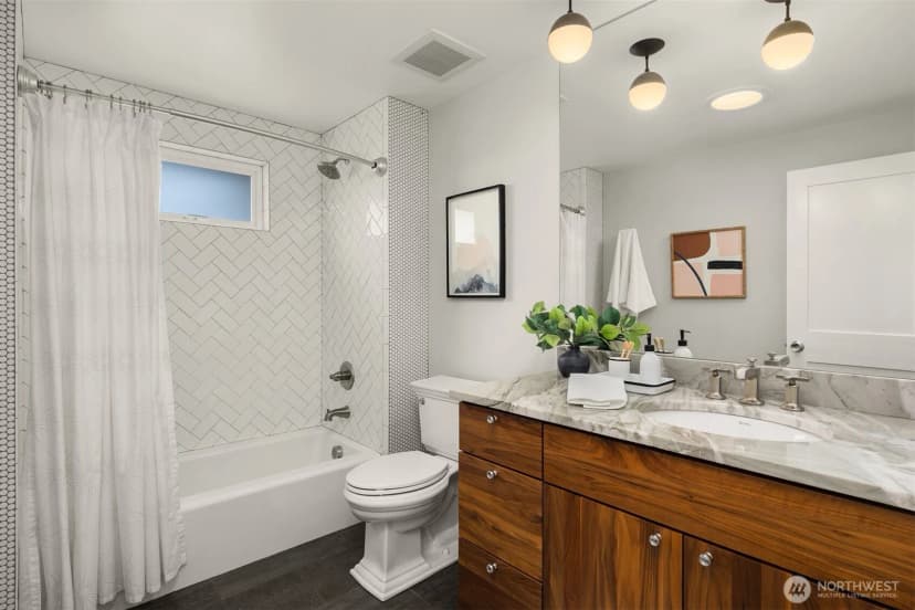 Property photo for 9214 21st Avenue Nw, Seattle photo 18