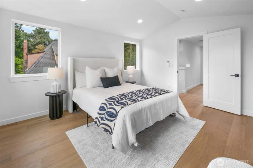 Property photo for 3424 20th Avenue S, Seattle photo 14