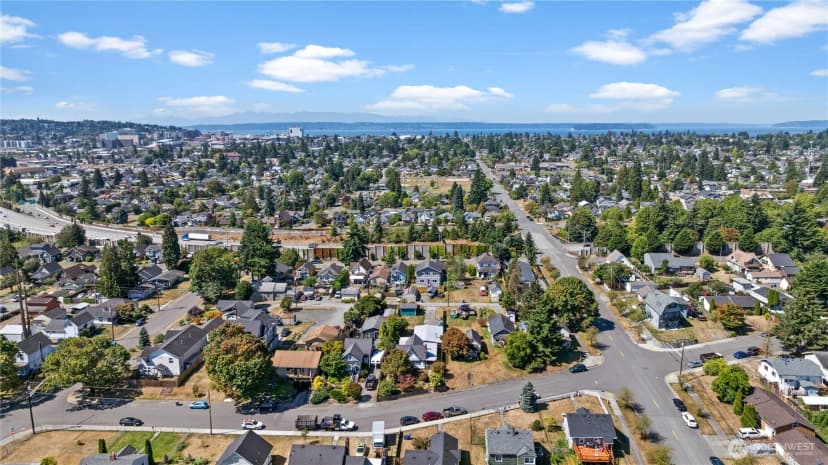 Property photo for 2316 Cleveland Ave, Everett photo 33