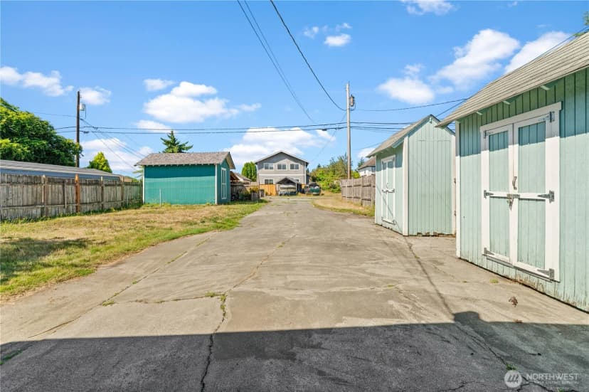 Property photo for 2316 Cleveland Ave, Everett photo 24