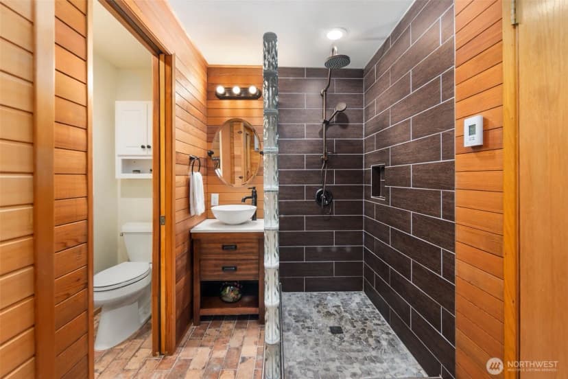 Property photo for 12817 70th Ave S, Seattle photo 30